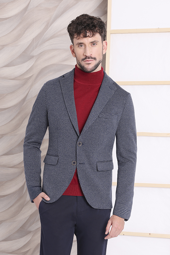 Americana masculina en tonos azules la colección otoño-invierno Tem Fórmula moda B2B