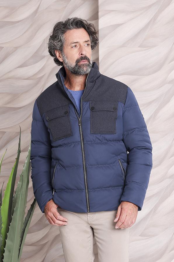 Parca acolchada azul de caballero la colección otoño-invierno Tem Fórmula moda B2B