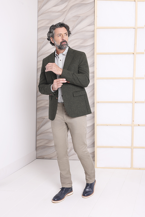 Americana para caballero la colección otoño-invierno Tem Fórmula moda B2B