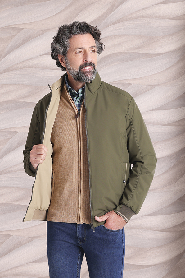 Parka reversible masculina la colección otoño-invierno Tem Fórmula moda B2B